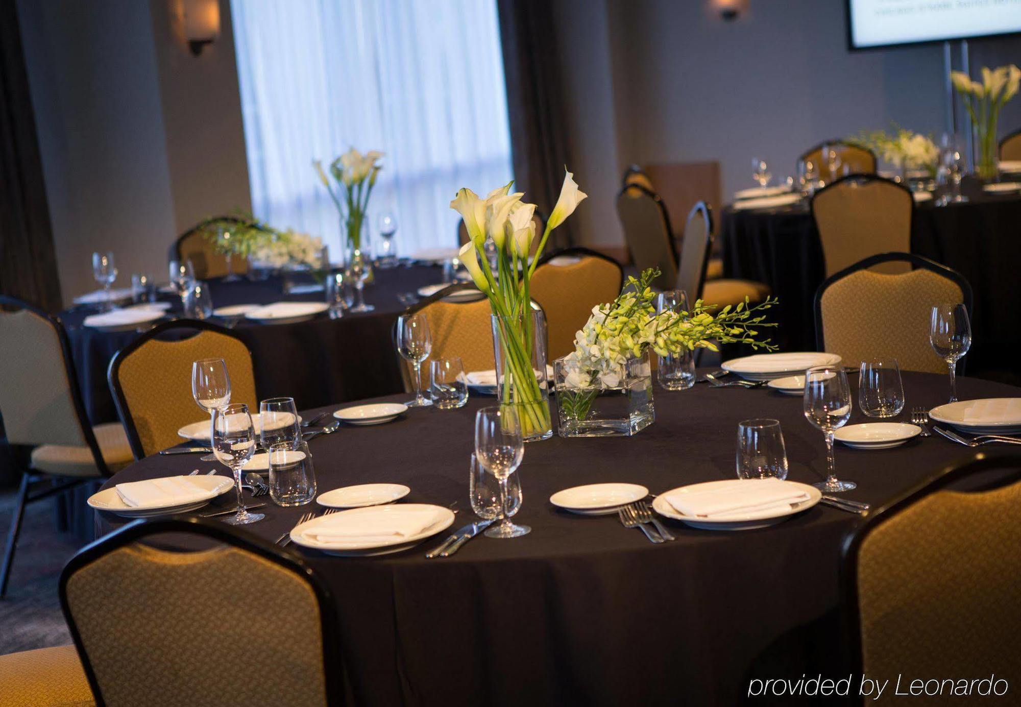 Renaissance Chicago O'Hare Suites Hotel Rosemont Bagian luar foto
